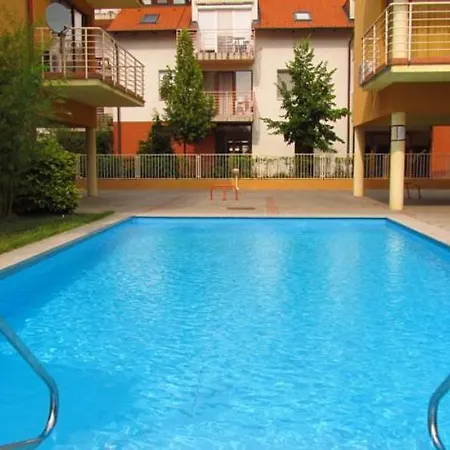 Apartment Siraly